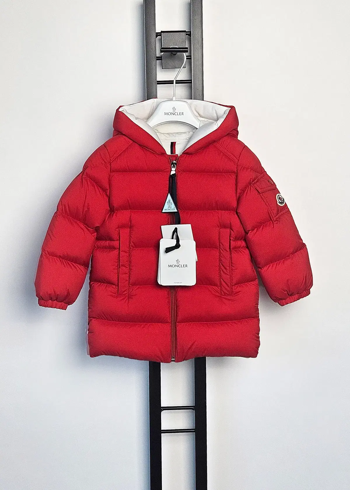 23FW MONCLER 몽클레어 키즈 MARAT 패딩 남아용 [2세]